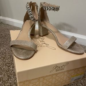 Jewel by Badgley Mischa Heels New